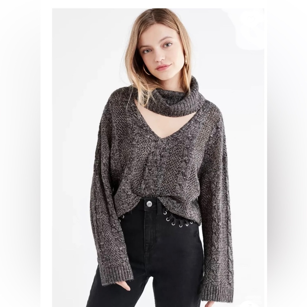 Urban Outfitters luxe cable knit gray cowl neck sweater XS